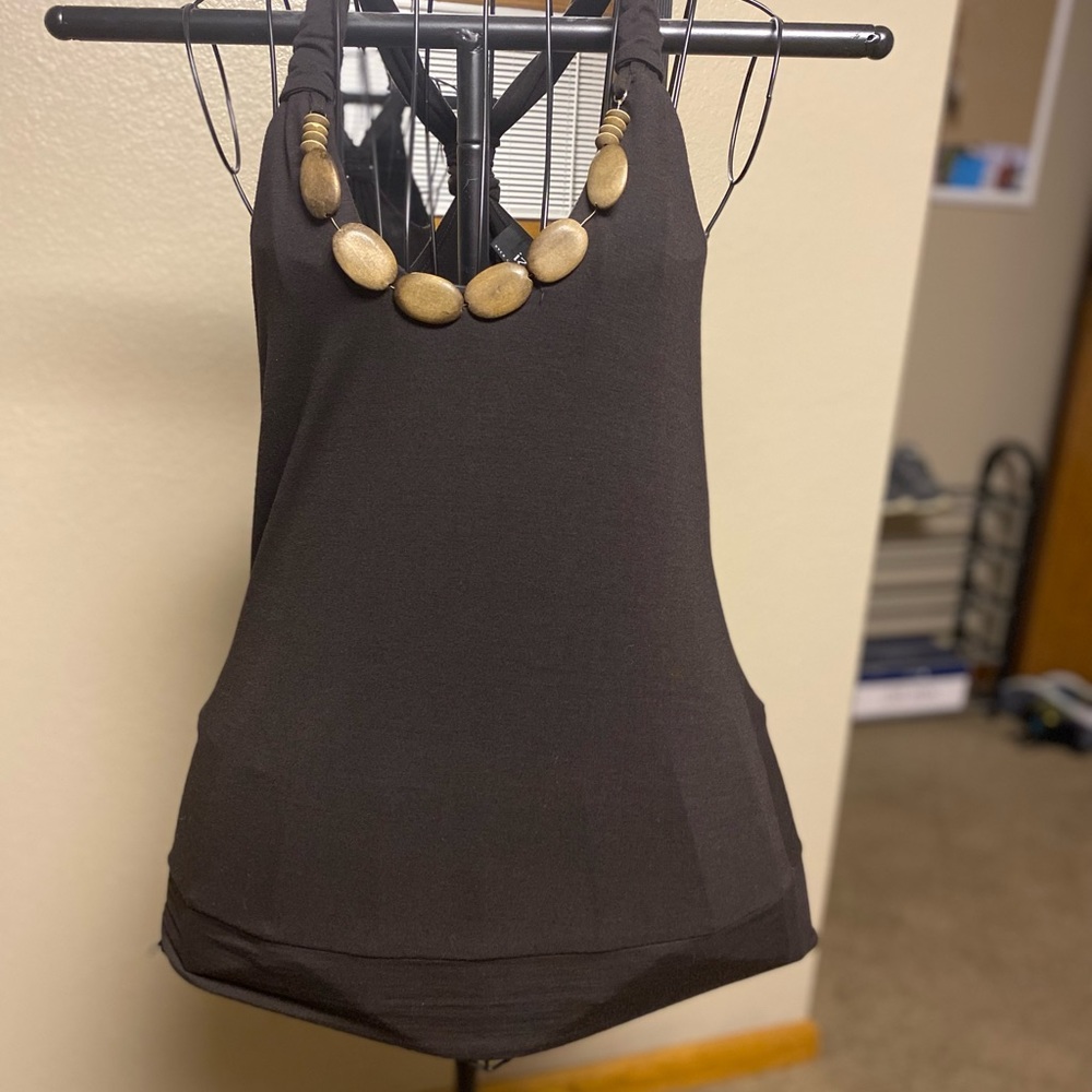 Brown tank